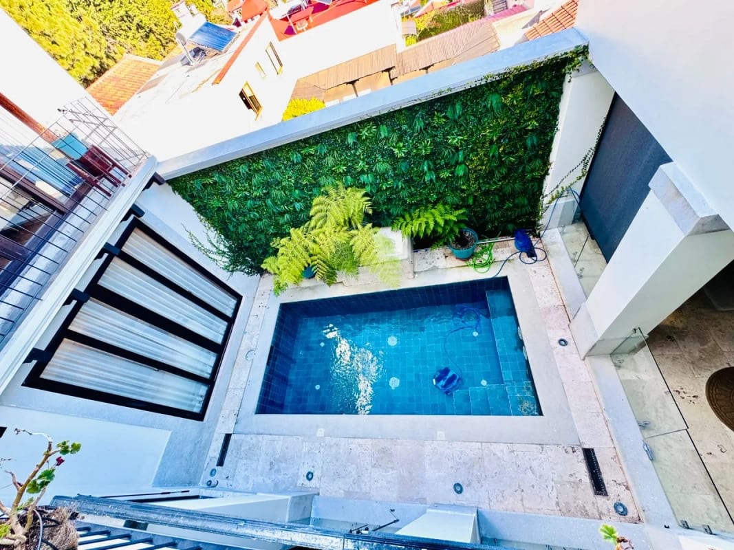 CASA EN VENTA CON PISCINA – LAZOS DE FRAIJANES; KM.20 CAES — Casa en Venta en Lazos de Fraijanes, Carretera a El Salvador, Guatemala, Ciudad — foto 5 de 15