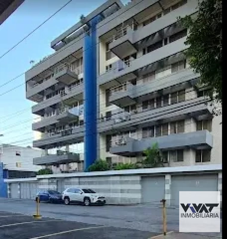 APARTAMENTO EN RENTA – SUITES EMBAJADOR, ZONA 10 - 1