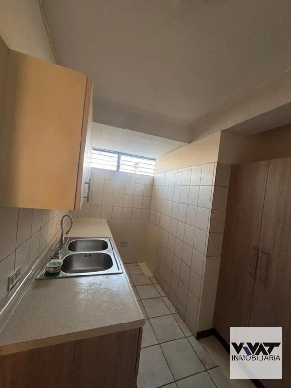 APARTAMENTO EN RENTA – SUITES EMBAJADOR, ZONA 10 - 4
