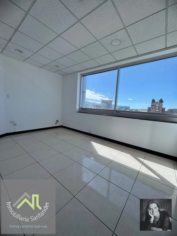 DUBAI CENTER / Oficina en Venta , zona 10 - 14
