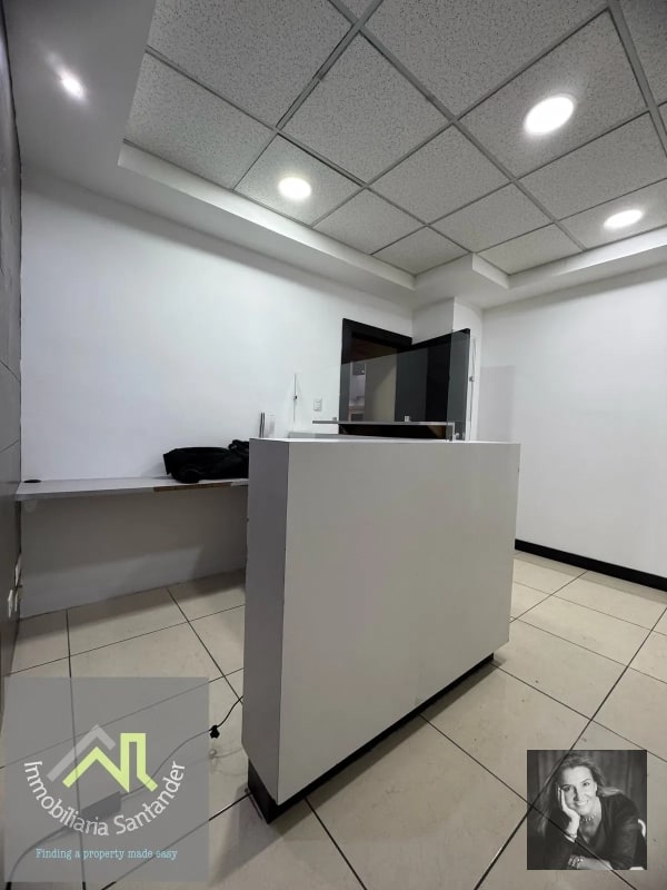 DUBAI CENTER / Oficina en Venta , zona 10 - 7