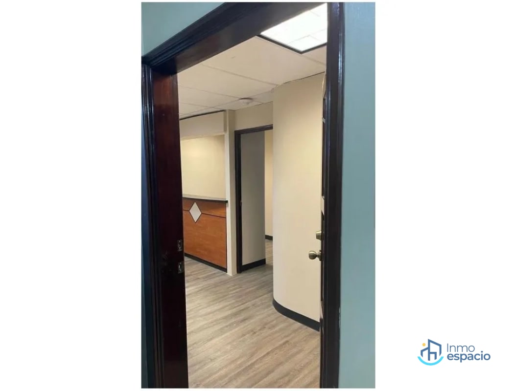 Clínica en renta en Vista Hermosa Zona 15 – Dentro de Multimedica - 17