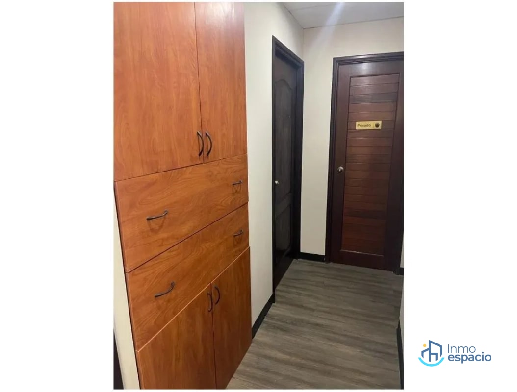 Clínica en renta en Vista Hermosa Zona 15 – Dentro de Multimedica - 9