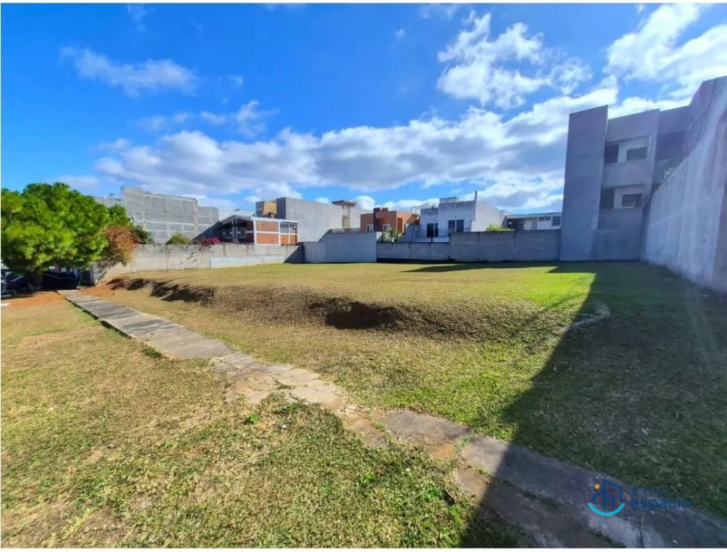 Terreno en Venta en Residencial Exclusivo - 1
