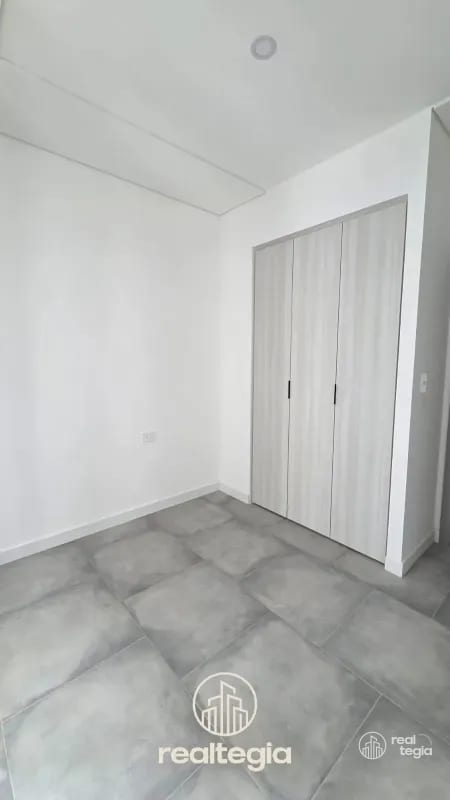 APARTAMENTO ANTARES DE CAYALÁ ZONA 16 — Apartamento en Venta en Zona 16, Guatemala, Ciudad — foto 7 de 14