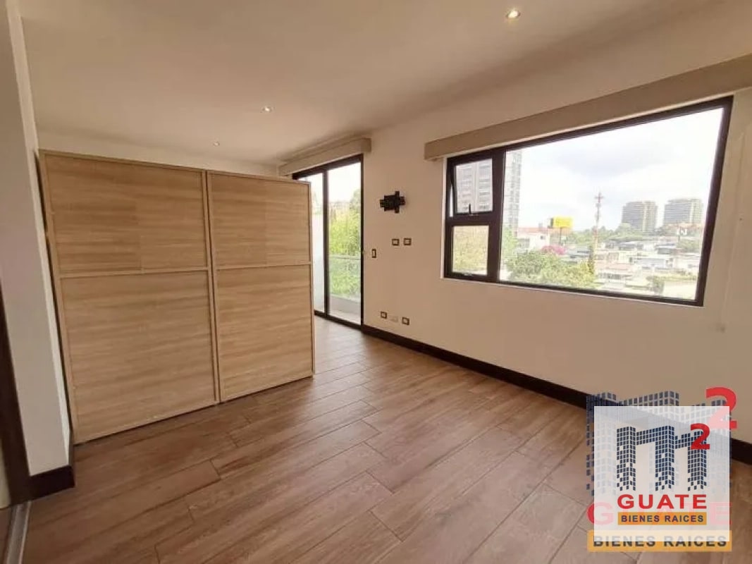 Apartamento en Venta, Zona 10 - 3