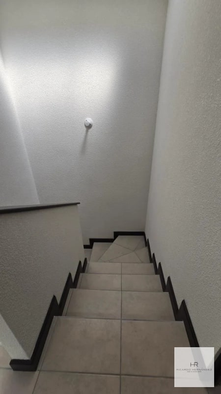 Alquiler de Casa Familiar: Colinas Premier, Palencia - 14