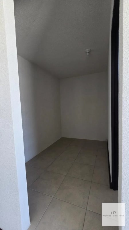 Alquiler de Casa Familiar: Colinas Premier, Palencia - 8