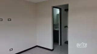 Condado Naranjo, aparamento nivel medio con balcón Q1,450,000 — Apartamento en Venta en Condado Naranjo, Zona 4 Mixco, Guatemala, Ciudad — miniatura 10 de 15