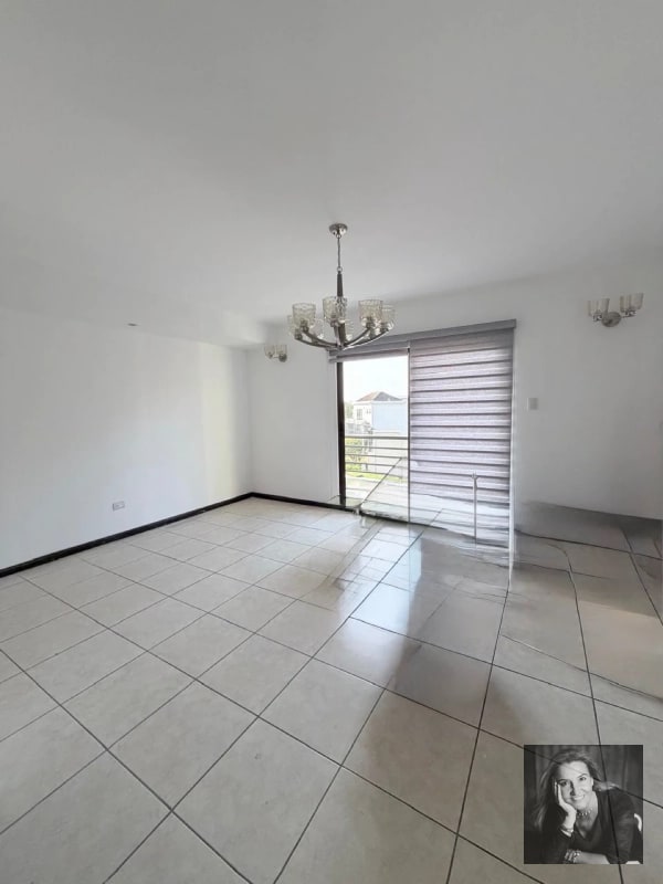 Casa en Venta en Vistas de San Isidro – Zona 16 - 17