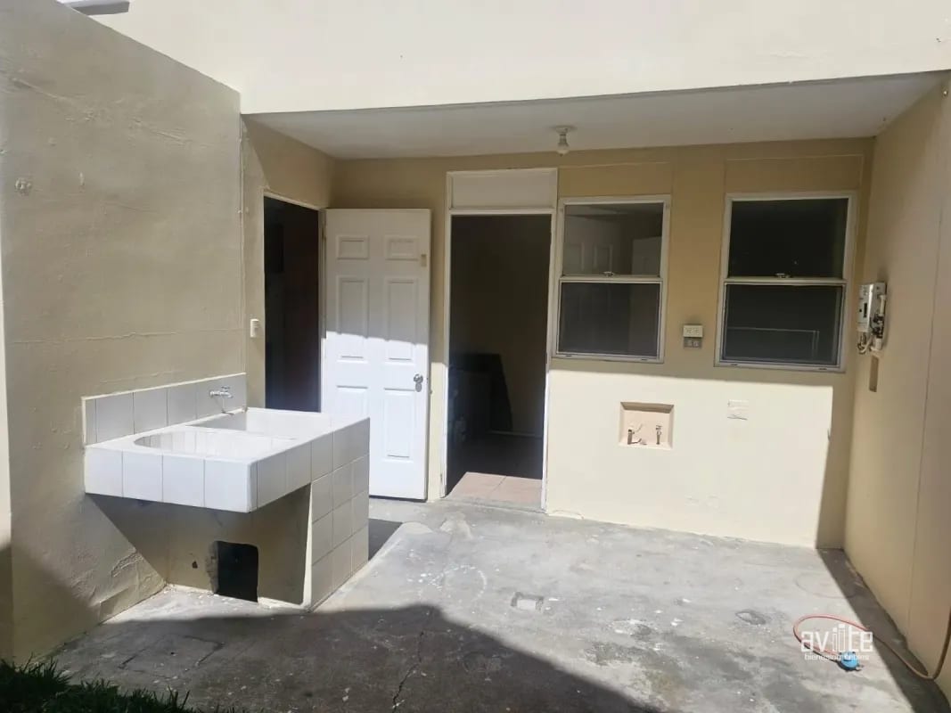Condado Naranjo, casa Navarra dentro de Alameda Norte Q2,800,000 — Casa en Venta en Condado Naranjo, Zona 4 Mixco, Guatemala, Ciudad — foto 8 de 14