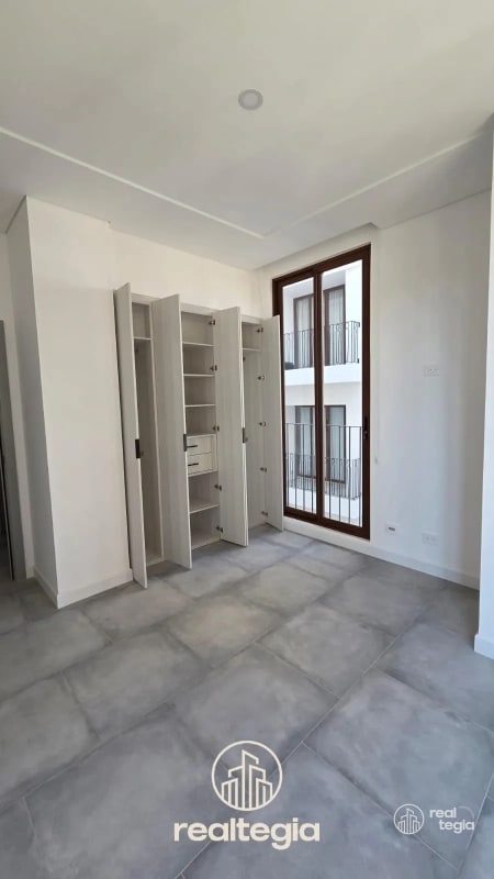 APARTAMENTO ANTARES DE CAYALÁ ZONA 16 - 4