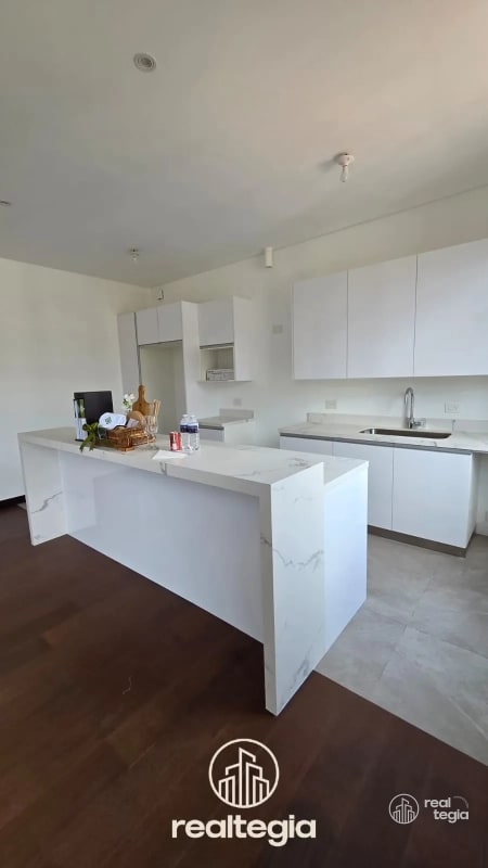 APARTAMENTO NOGALES DE CAYALÁ ZONA 16 - 13