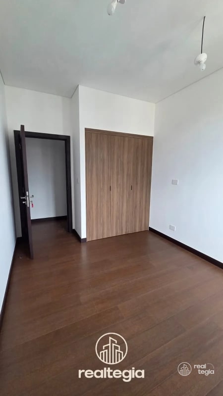 APARTAMENTO NOGALES DE CAYALÁ ZONA 16 - 11