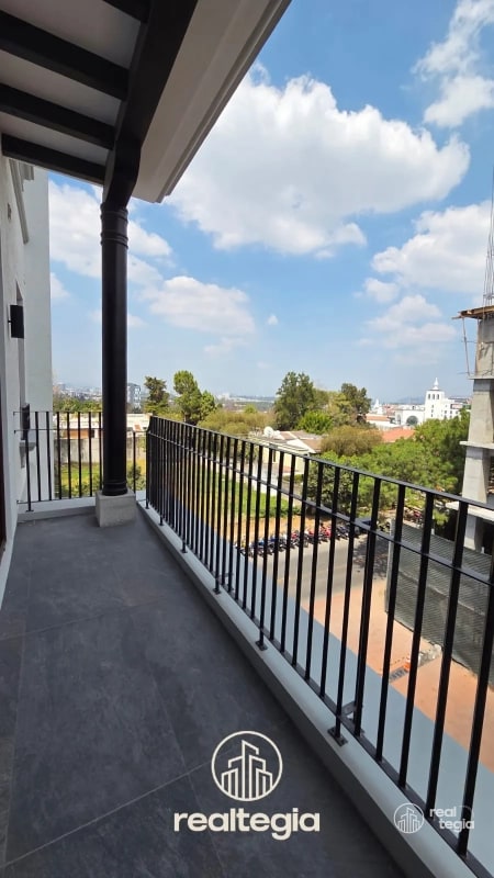 APARTAMENTO NOGALES DE CAYALÁ ZONA 16 - 2