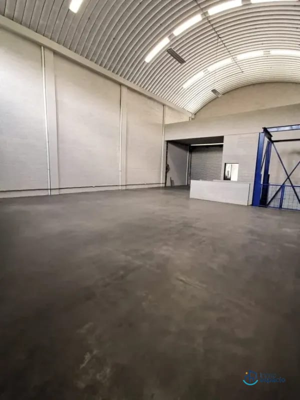 OFIBODEGA EN VENTA – Carretera Interamericana, zona 1 — Bodega / Ofibodega en Venta en Zona 1 Mixco, Guatemala, Ciudad — foto 3 de 17
