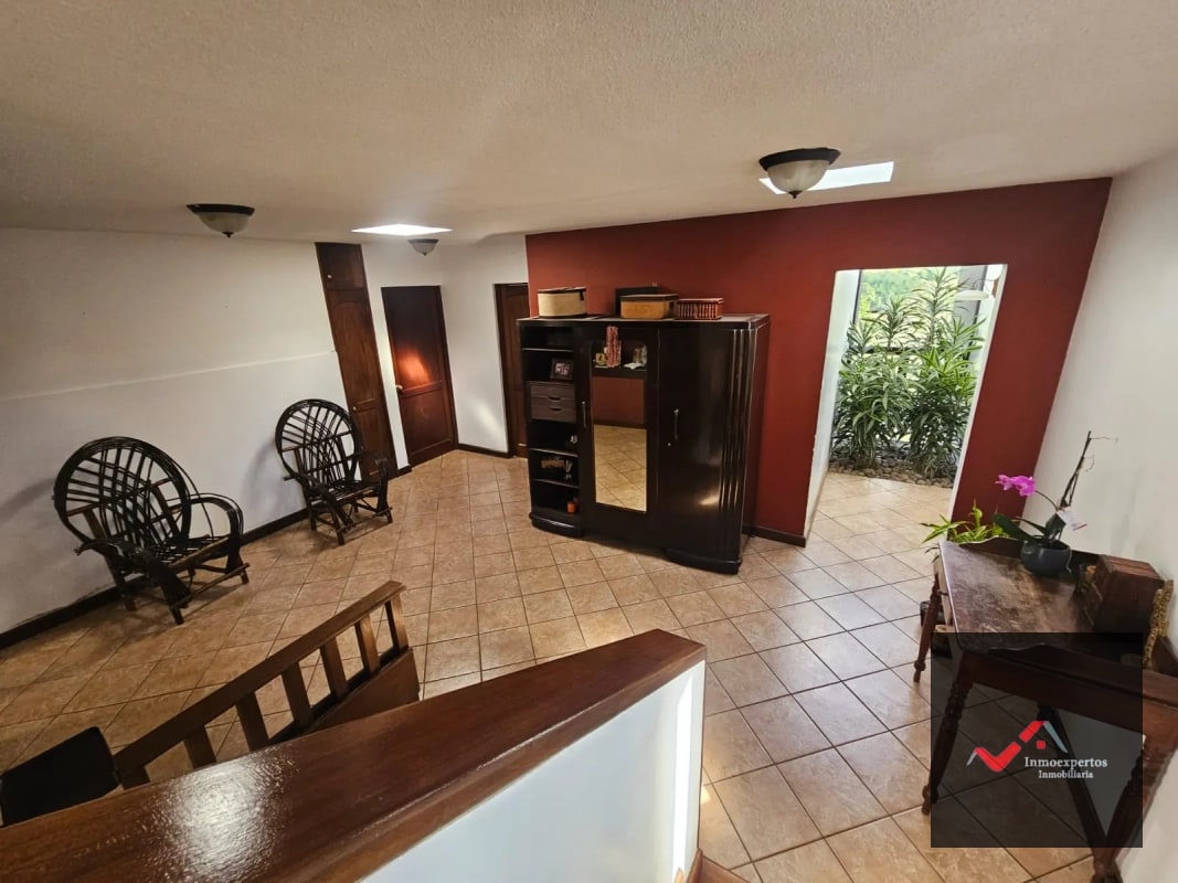 CASA EN VENTA CARRETERA A EL SALVADOR KM 16.5 - 9