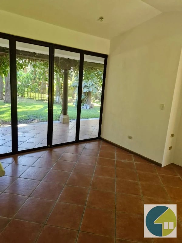 Amplia casa en alquiler km 25 CAES - 3