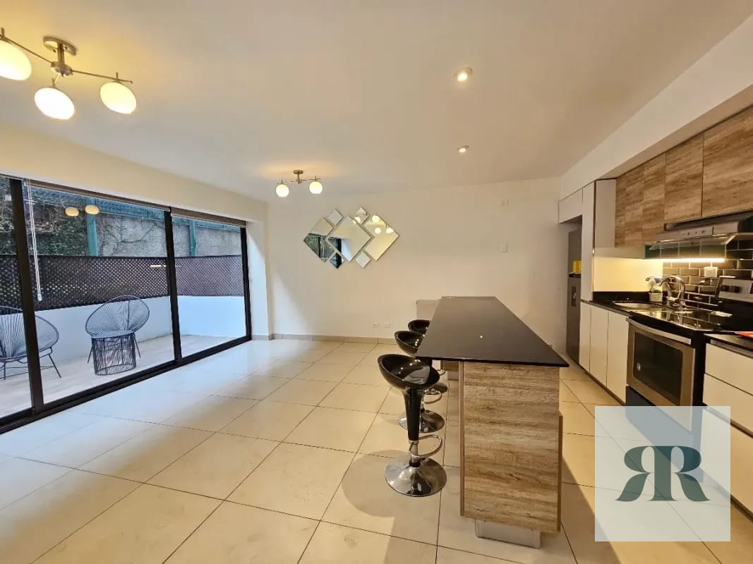 *Venta Apartamento con jardín BE14, Z14, por La Villa* — Apartamento en Venta en La Villa, Zona 14, Guatemala, Ciudad — foto 6 de 8