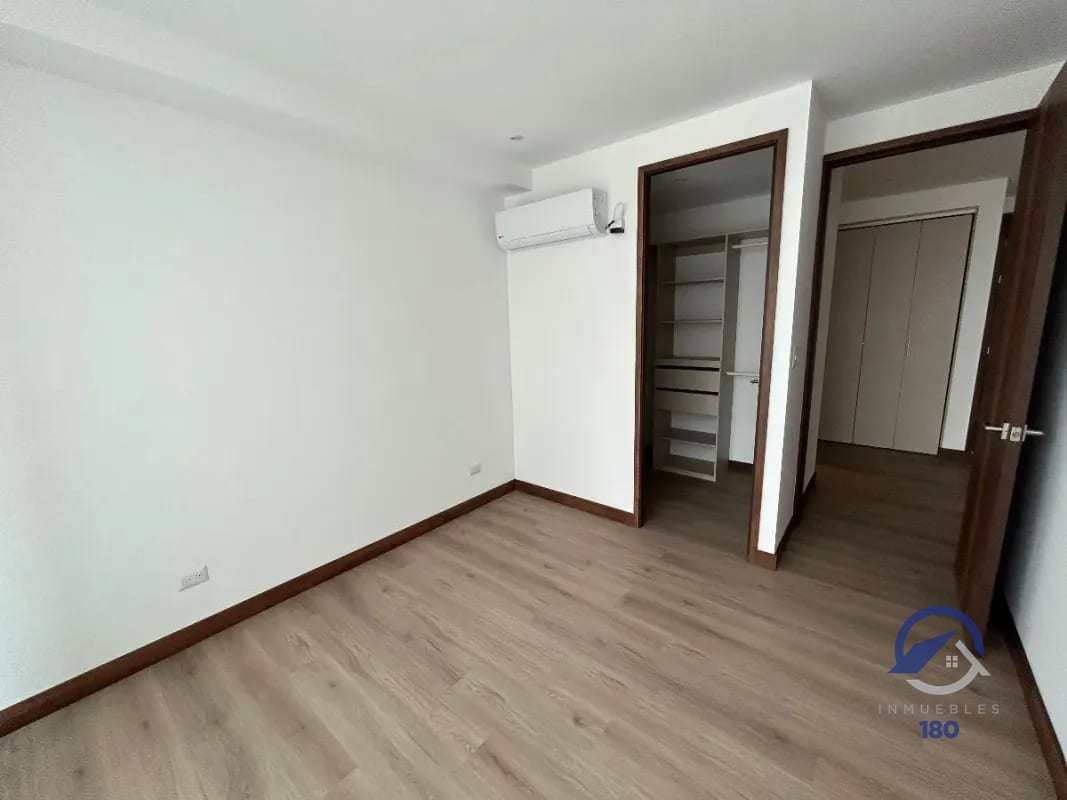 Apartamento en venta en Edificio Artis, zona 13 — Apartamento en Venta en Artis, Zona 13, Guatemala, Ciudad — foto 6 de 13
