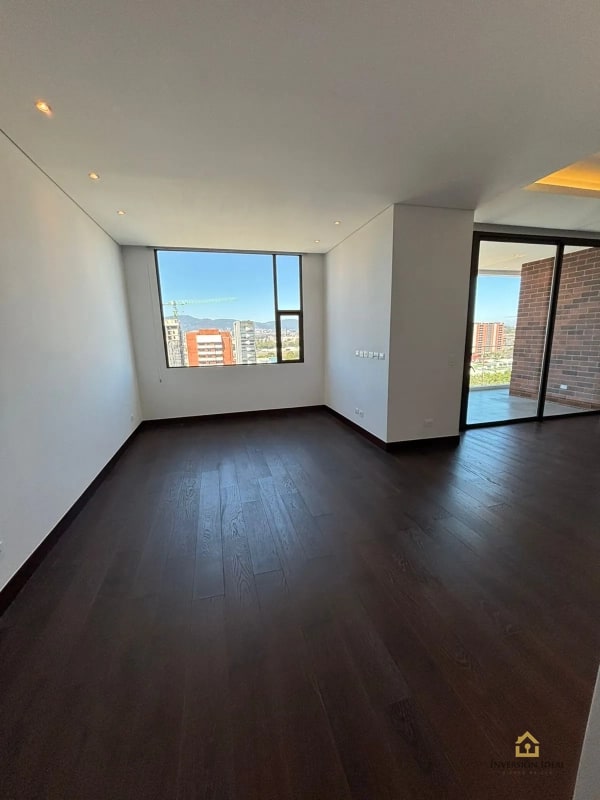 Apartamento de Lujo en Edificio Echo, Zona 14 | 2 Habs + Servicio | Amenidades Premium - 10