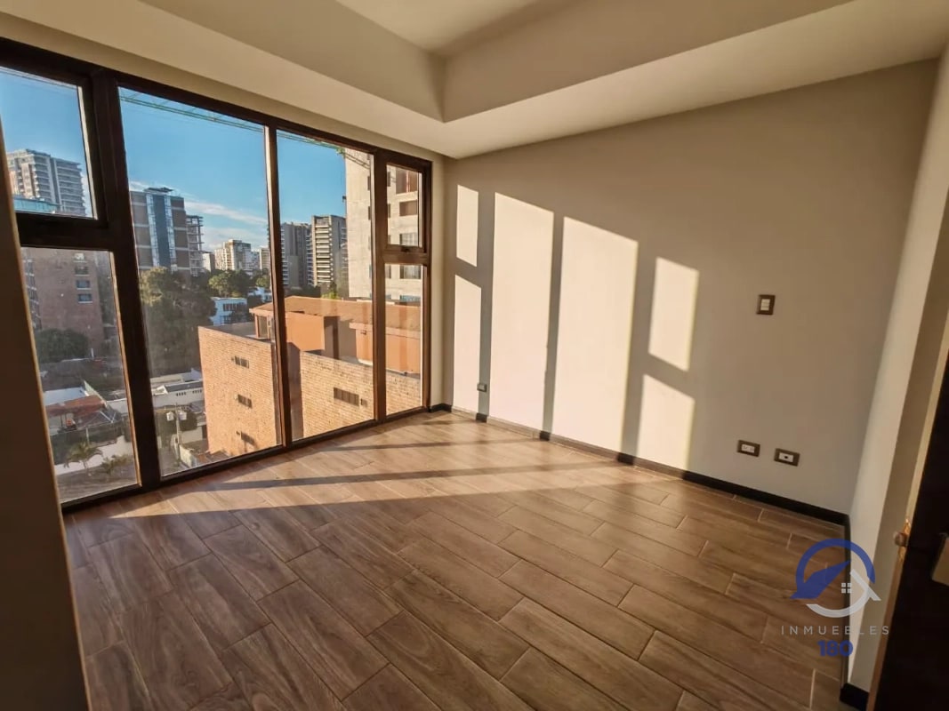 Apartamento en venta en Edificio Niko 10, zona 10 - 3