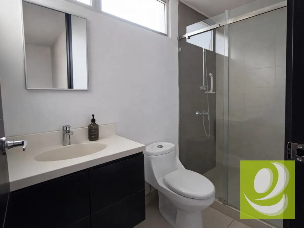 Apartamento en Venta zona 16 Nueva Caledonia - 5