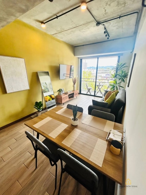 Apartamento Amueblado en Edificio Inara | 2 Hab + 2 Baños | $1,050 - 1
