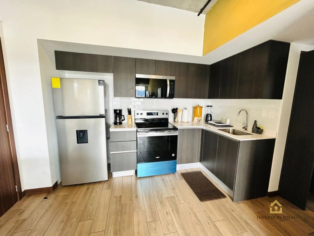 Apartamento Amueblado en Edificio Inara | 2 Hab + 2 Baños | $1,050 - 4