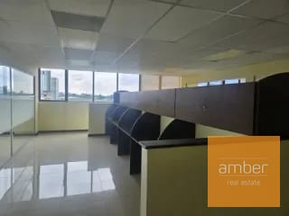 Oficina en zona 10 — Oficina en Alquiler en Zona 10, Guatemala, Ciudad — miniatura 9 de 10