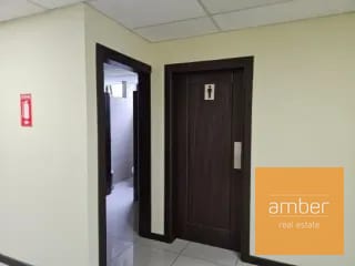 Oficina en zona 10 — Oficina en Alquiler en Zona 10, Guatemala, Ciudad — miniatura 2 de 10