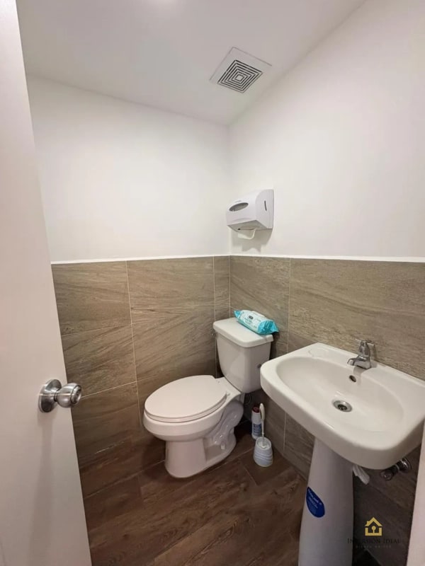 ¡OFICINA PREMIUM $750! Edificio Heidelberg Z9 | 53mts2 | Estilo Empresarial - 2
