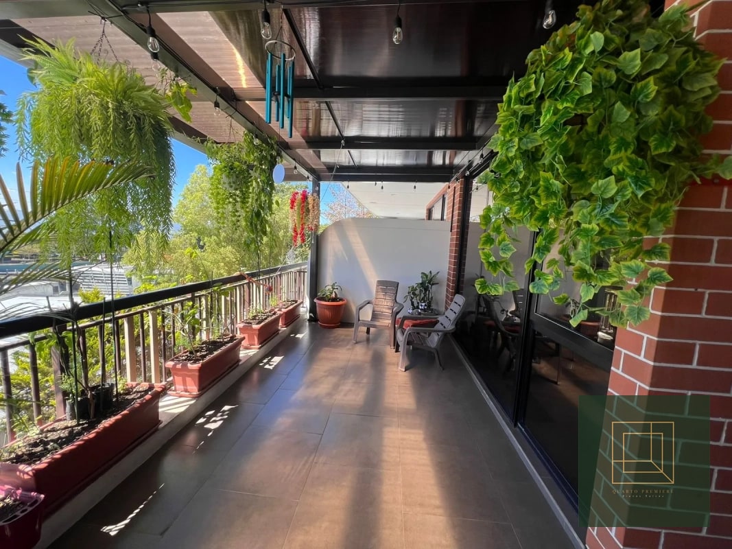 Apartamento con pérgola en venta Edificio Cupertino Muxbal - 1