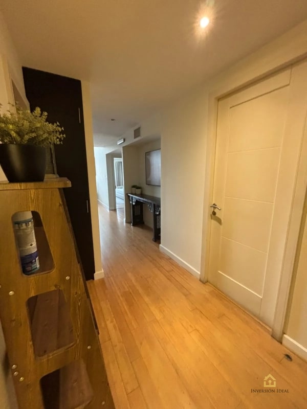 Apto Amueblado 2 Hab + Cuarto de Serv. $2,500 | Edificio Atrium Zona 10 - 7