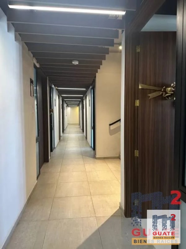 Oficina en Renta, Zona 04 (R10220) - 2