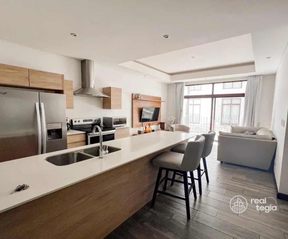 APARTAMENTO LIRIOS DE CAYALÁ ZONA 16 - 1