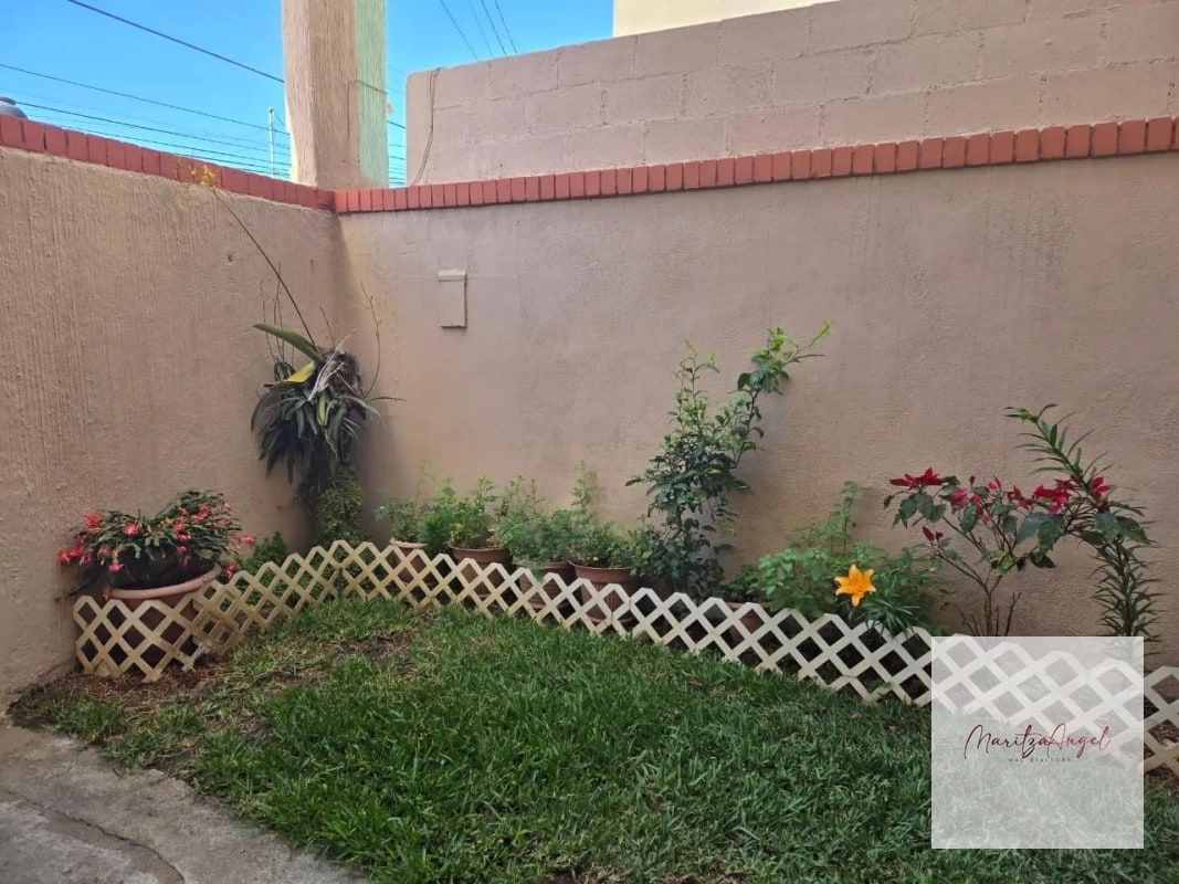 CASA EN VENTA MOLINO DE LAS FLORES ZONA 2 MIXCO - 12