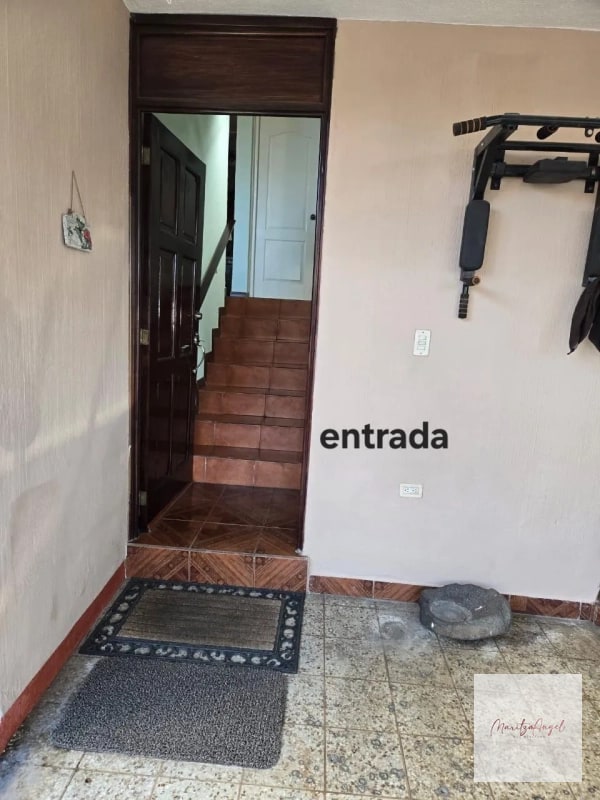 CASA EN VENTA MOLINO DE LAS FLORES ZONA 2 MIXCO - 10