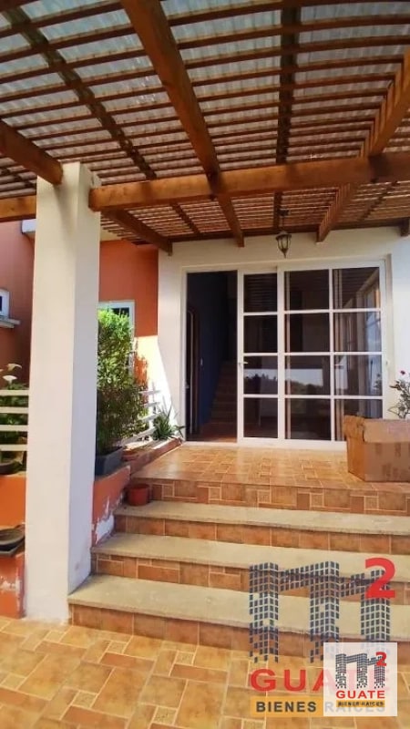 Casa en Renta, Santa Catarina Pinula - 2