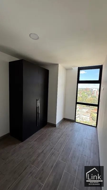 RENTA DE APARTAMENTO ZONA 15 AMUEBLADO — Apartamento en Alquiler en Kiintea, Zona 15, Guatemala, Ciudad — foto 1 de 11