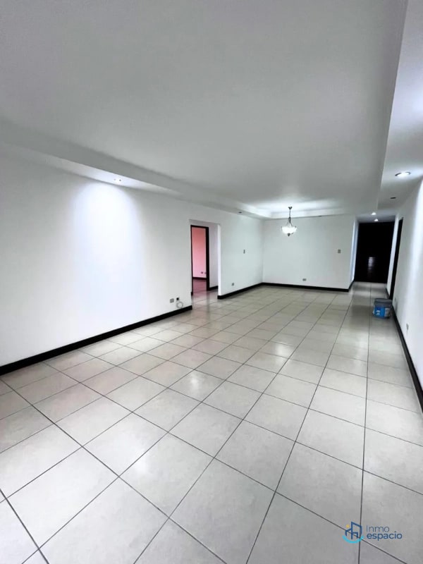 Penthouse en Alquiler – Zona 10 - 5