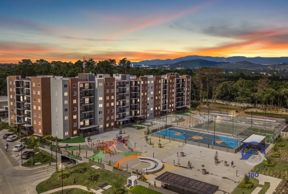 Apartamento en venta en Parque San Angel, zona 2, actualmente rentado, ideal para inversión - 1