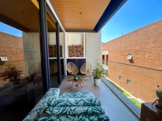 Apartamento Venta Zona 10,EDIFICIO Exclusivo Maranta Oakland , 2 Dormitorios, Sala Familiar, 2 Parqueos , Bodega + Dormitorio de Servicio $550,000 + Impuestos — Apartamento en Venta en Zona 10, Guatemala, Ciudad — miniatura 1 de 17