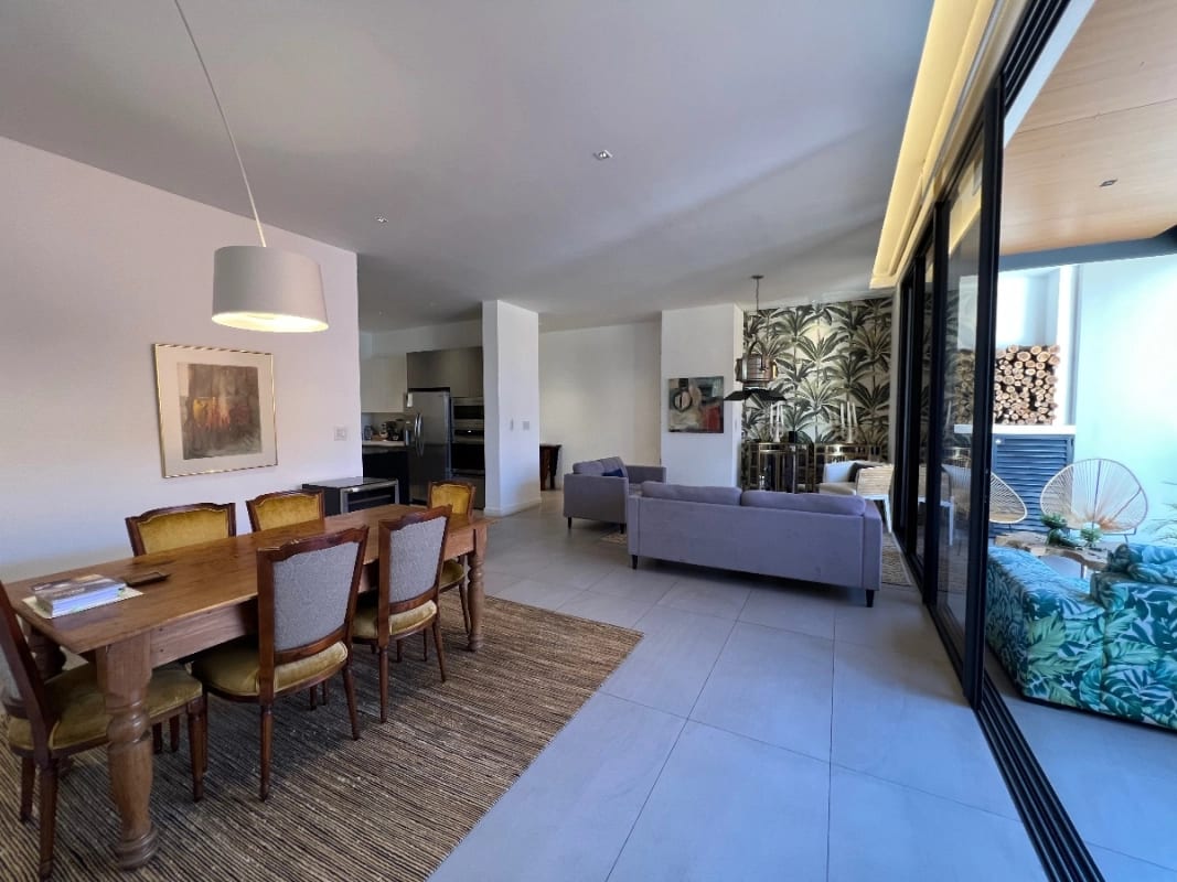 Apartamento Venta Zona 10,EDIFICIO Exclusivo Maranta Oakland , 2 Dormitorios, Sala Familiar, 2 Parqueos , Bodega + Dormitorio de Servicio $550,000 + Impuestos — Apartamento en Venta en Zona 10, Guatemala, Ciudad — foto 13 de 17