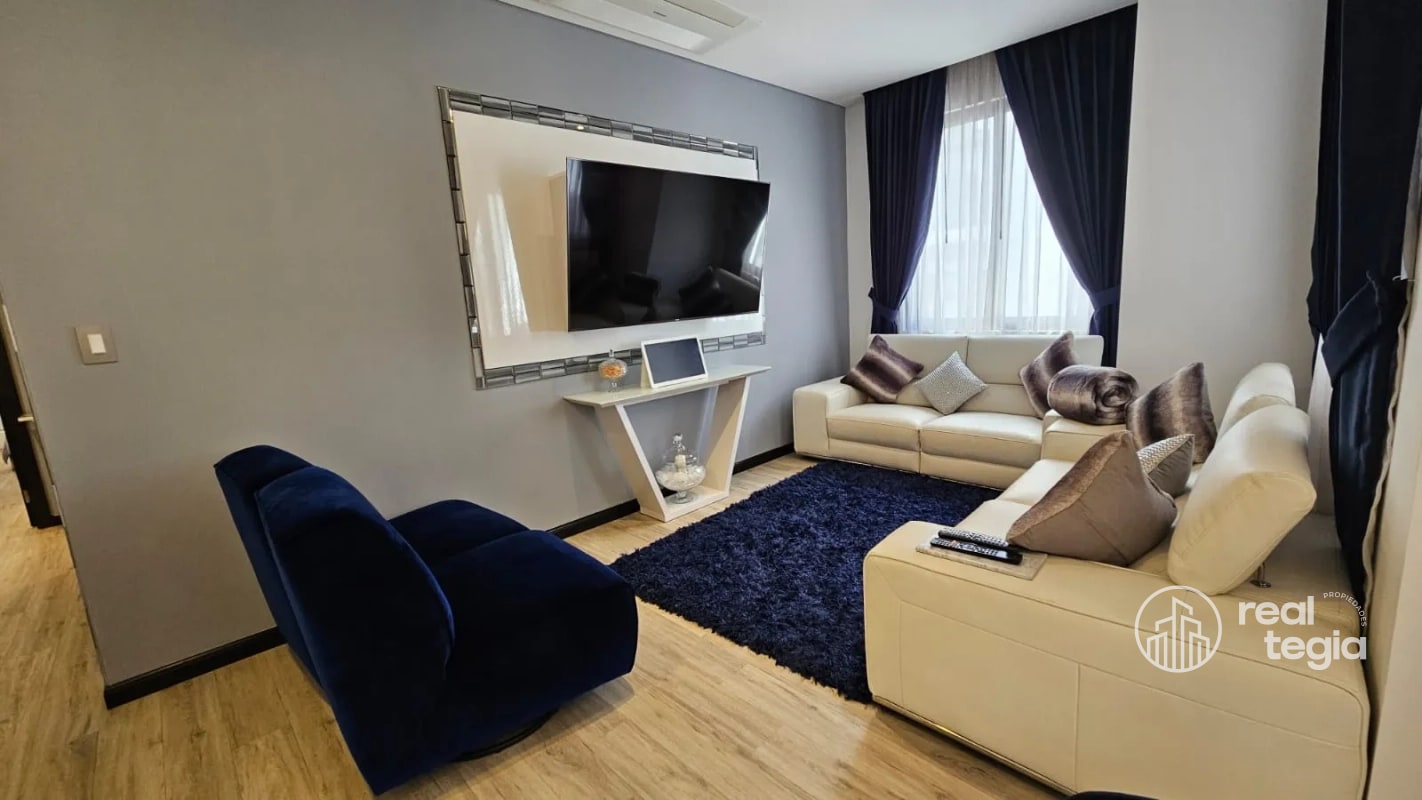 APARTAMENTO EN LIRIOS DE CAYALÁ ZONA 16 - 1
