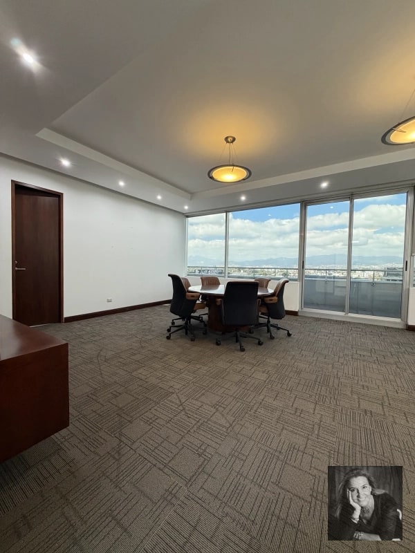Oficina en Renta en Zona 10 Guatemala – 285 m² Corporativos - 10
