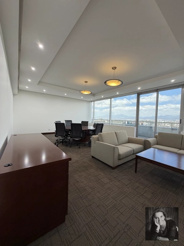 Oficina en Renta en Zona 10 Guatemala – 285 m² Corporativos - 5