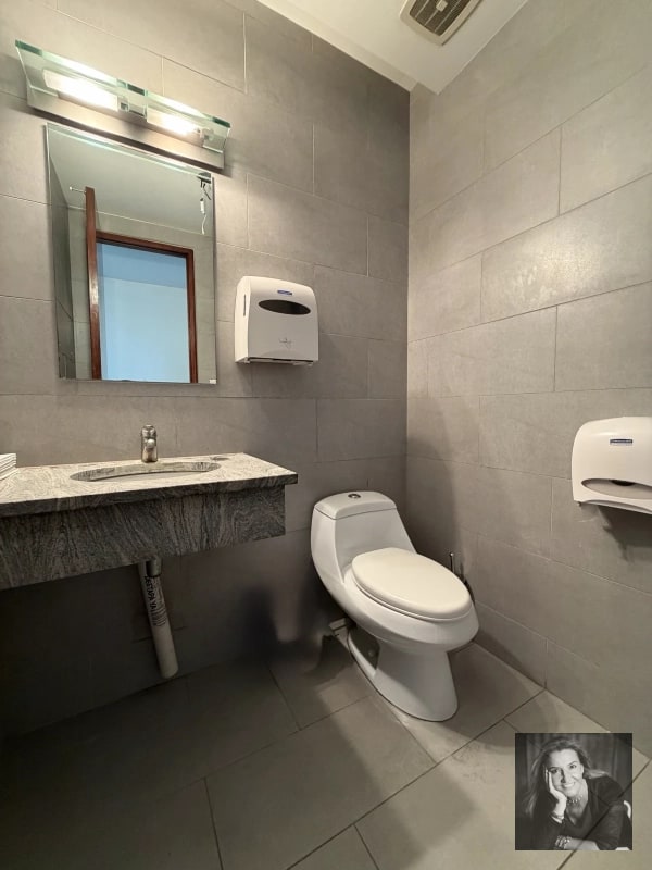 Oficina en Renta en Zona 10 Guatemala – 285 m² Corporativos - 2