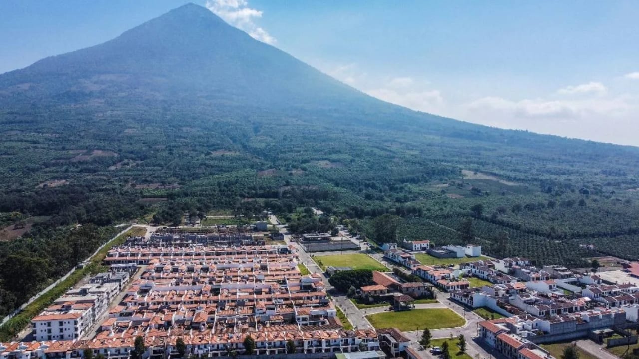 Los Franciscanos Ciudad Vieja, Casa en Venta. Luz — Casa en Venta en Ciudad Vieja, Sacatepéquez — foto 2 de 17