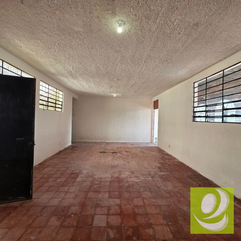 CASA COMERCIAL EN VENTA EN VALLE DEL SOL ZONA 4 MIXCO - 2